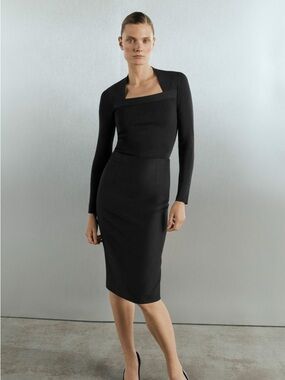 THE FOLD London Ultimate Wool Pencil Skirt